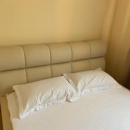Zorilor Apartment *