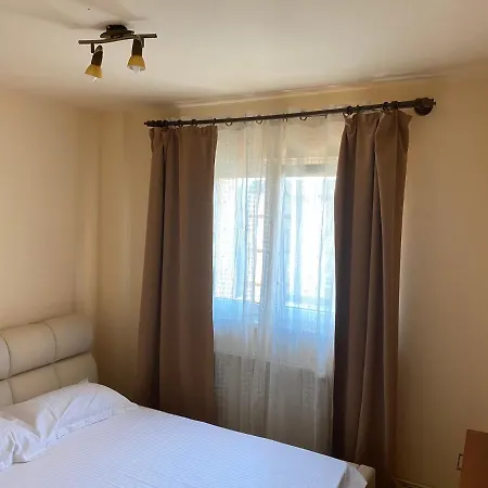 Апартаменти Zorilor Apartment