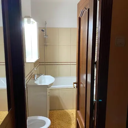 Апартаменти Zorilor Apartment Брашов